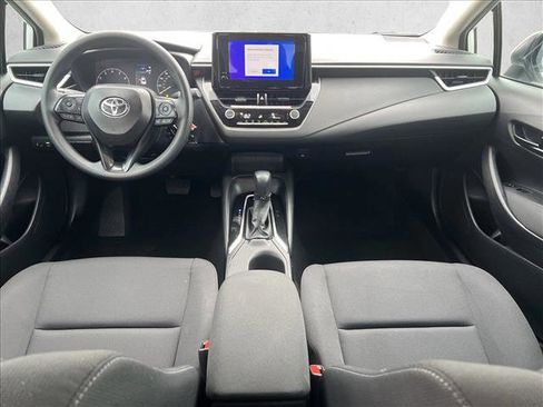 Certified 2025 Toyota Corolla LE image 17