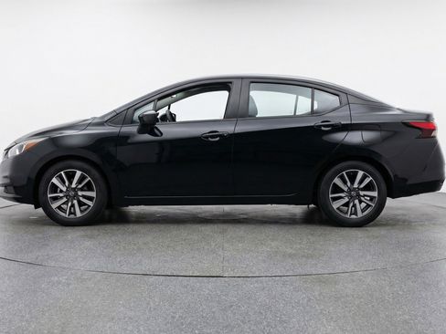 Used 2025 Nissan Versa SV FWD image 5
