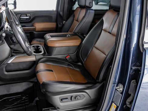 Used 2022 Chevrolet Silverado 3500 High Country w/ Safety Package II image 30