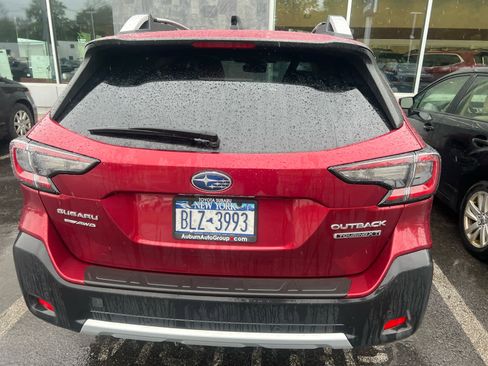 Used 2024 Subaru Outback Touring XT AWD/4WD image 10