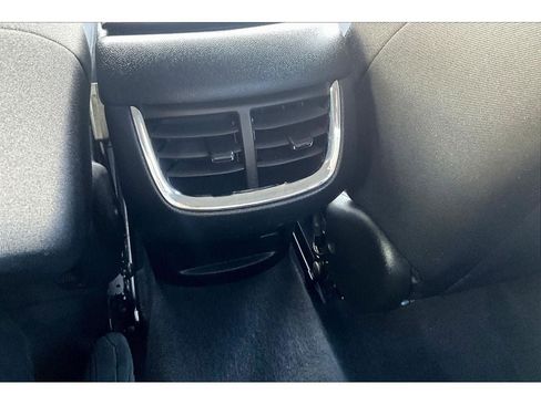 Used 2022 Chevrolet Malibu LT image 26