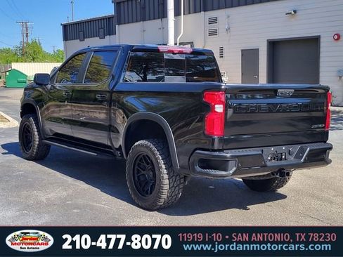 Used 2022 Chevrolet Silverado 1500 ZR2 w/ Technology Package image 3