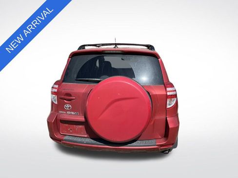 Used 2009 Toyota RAV4 2WD w/ 3rd Row image 4