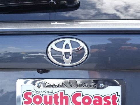 Used 2024 Toyota RAV4 LE FWD image 9