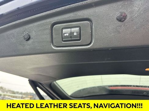 Used 2023 Nissan Pathfinder SL w/ Lighting Package (N92) AWD/4WD image 15