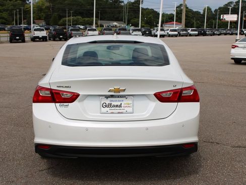 Used 2016 Chevrolet Malibu LT w/ Leather Package FWD image 19