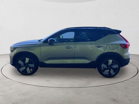 Certified 2023 Volvo XC40 Recharge Ultimate AWD/4WD image 2