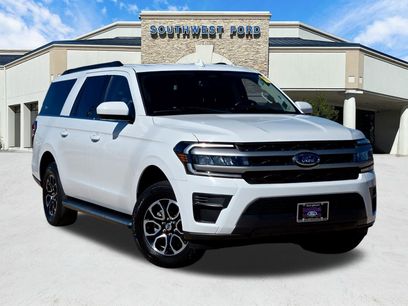 Used 2023 Ford Expedition Max XLT