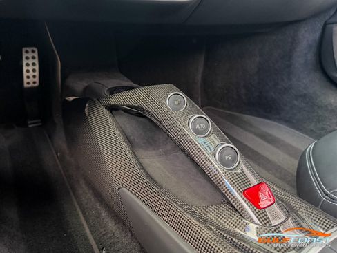 Used 2017 Ferrari 488 GTB image 19