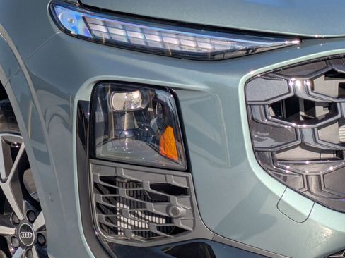 New 2026 Audi Q3 quattro 2.0T AWD/4WD image 16