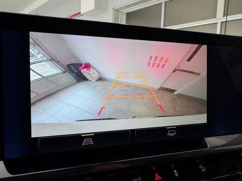 Certified 2024 Chevrolet Silverado 1500 RST w/ Z71 Off-Road Package image 22