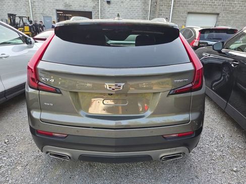 Used 2020 Cadillac XT4 Premium Luxury w/ Driver Awareness Package AWD/4WD image 5