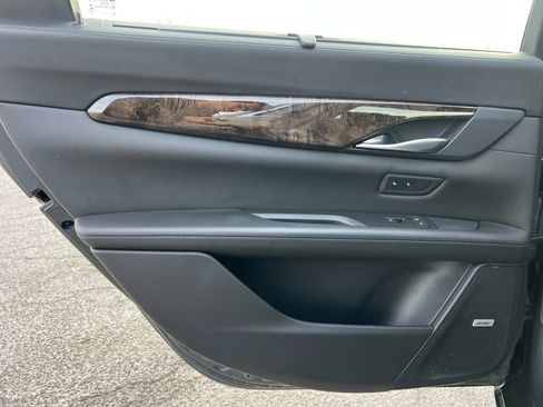 Used 2017 Cadillac CT6 Luxury w/ Rear Seat Package image 28