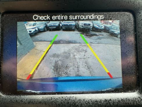 Used 2015 Chrysler 200 Limited w/ Convenience Group FWD image 16