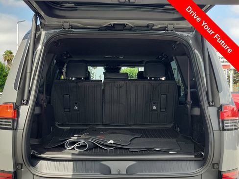 Used 2024 Lexus GX 550 w/ Cold Area Package AWD/4WD image 21
