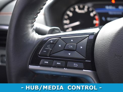 Used 2019 Nissan Altima 2.5 SR w/ SR Premium Package image 12