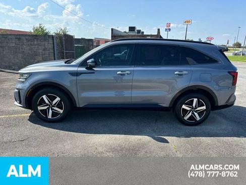 Used 2021 Kia Sorento EX FWD image 9