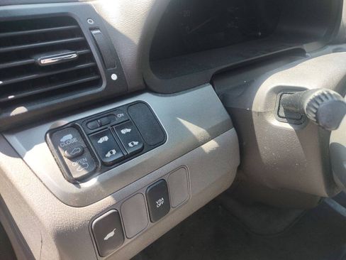 Used 2010 Honda Odyssey EX-L image 8