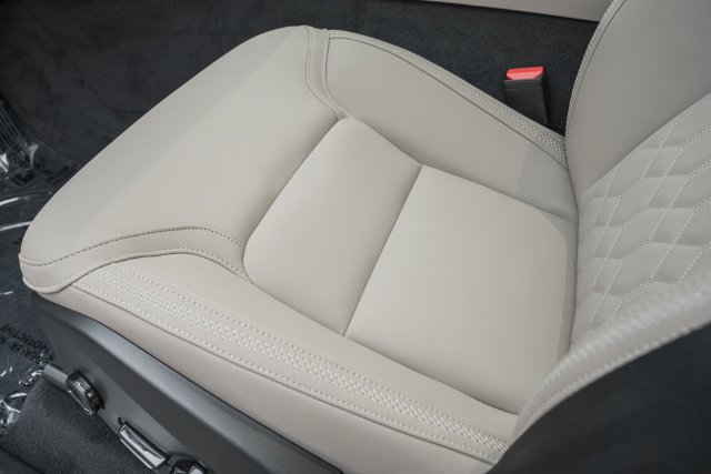 New 2026 Volvo XC90 T8 Plus w/ Protection Package Premier AWD/4WD image 31