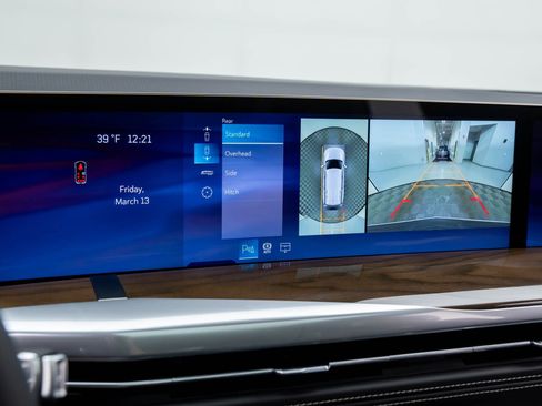 New 2026 Cadillac Escalade Platinum Sport w/ LPO, ONYX Package image 29