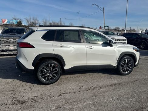 New 2026 Toyota Corolla Cross XLE image 8