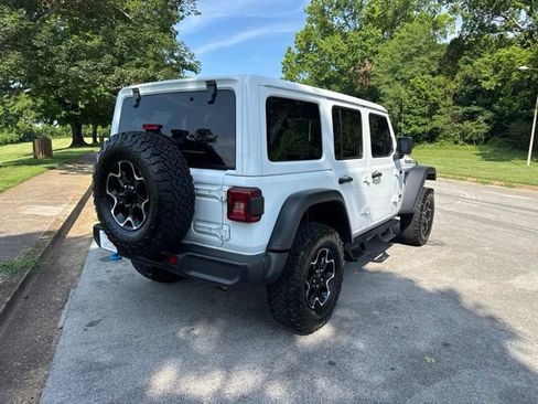 Used 2022 Jeep Wrangler Unlimited Rubicon 4xe w/ Cold Weather Group AWD/4WD image 8