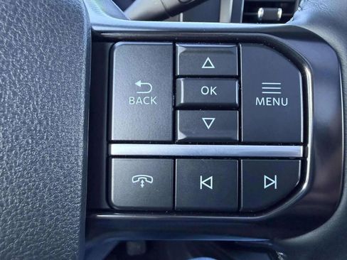 Used 2026 Ford F450 Platinum w/ FX4 Off-Road Package image 22