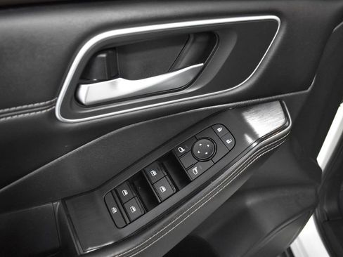Certified 2021 Nissan Rogue SV w/ Premium Package AWD/4WD image 14