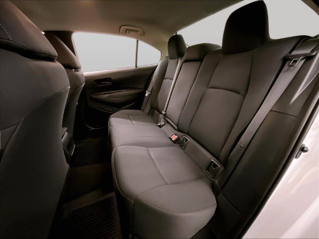 Used 2022 Toyota Corolla LE FWD image 25