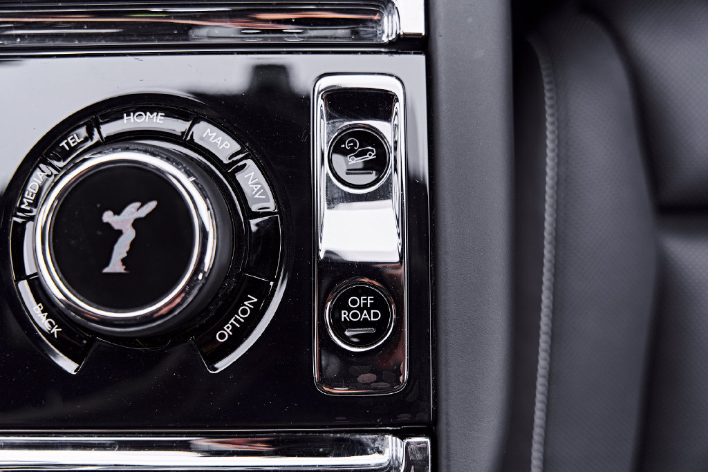 Used 2025 Rolls-Royce Cullinan AWD/4WD image 83
