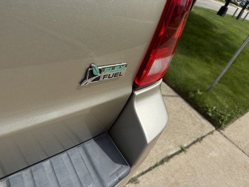 Used 2011 Ford Escape XLT w/ 202A Rapid Spec Order Code AWD/4WD image 33