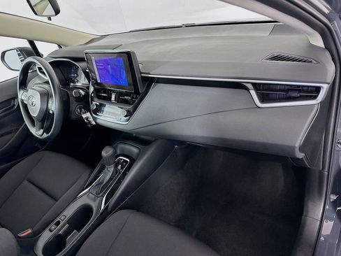 Certified 2024 Toyota Corolla LE image 28