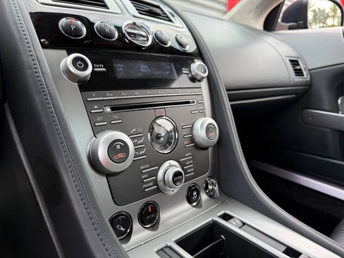 Used 2011 Aston Martin DB9 Coupe RWD image 29
