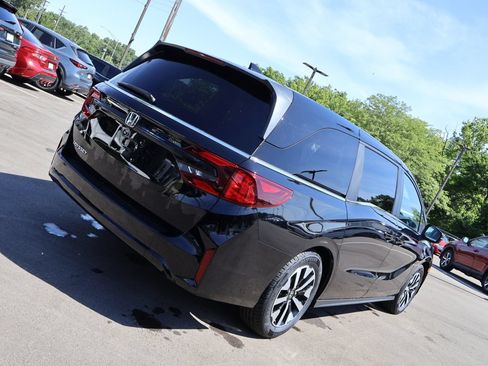 Certified 2025 Honda Odyssey EX-L image 7
