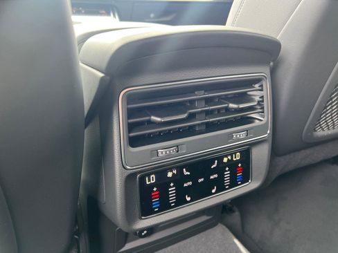New 2026 Audi Q7 3.0T Premium Plus AWD/4WD image 17