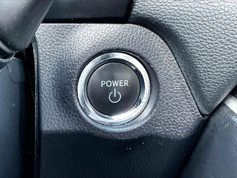 Used 2024 Toyota RAV4 XLE AWD/4WD image 34