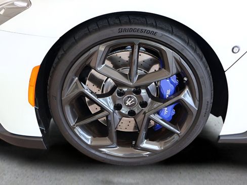 Used 2024 Maserati MC20 Cielo RWD image 28