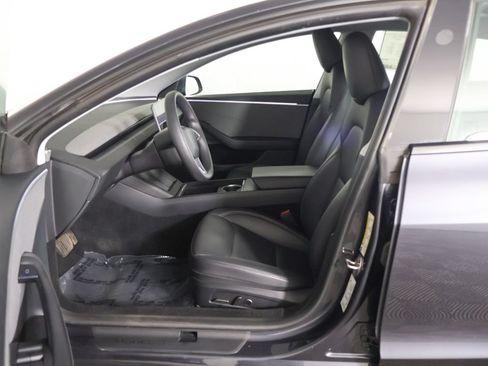 Used 2024 Tesla Model 3 Long Range RWD image 31