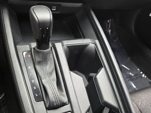 Certified 2024 Honda Accord EX image 17