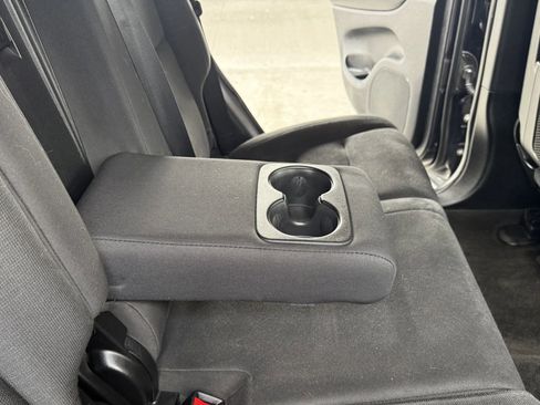 Used 2013 Jeep Grand Cherokee Laredo w/ Laredo E Group image 23