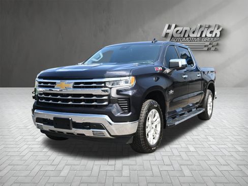 Used 2023 Chevrolet Silverado 1500 LTZ AWD/4WD image 5