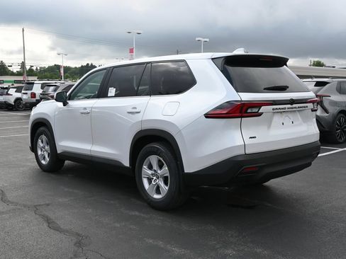 New 2026 Toyota Grand Highlander AWD image 5