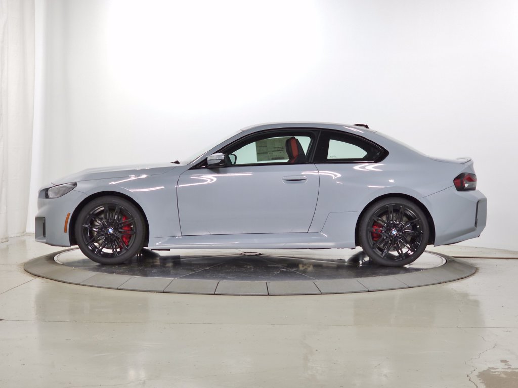 Used 2026 BMW M2 w/ Lighting Package RWD image 4