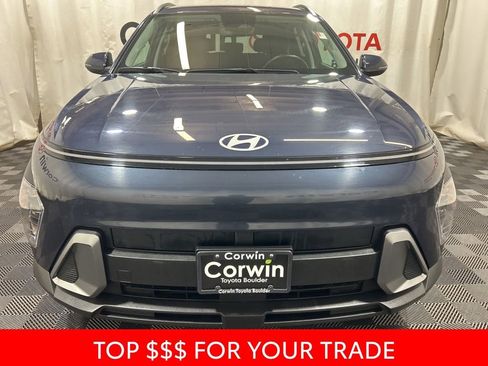Used 2024 Hyundai Kona SEL image 2