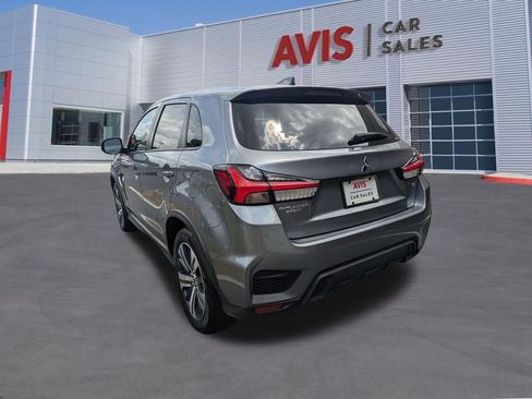Used 2025 Mitsubishi Outlander Sport SE AWD/4WD image 9