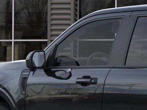 New 2025 Ford Maverick Lariat w/ 4K Tow Package image 21