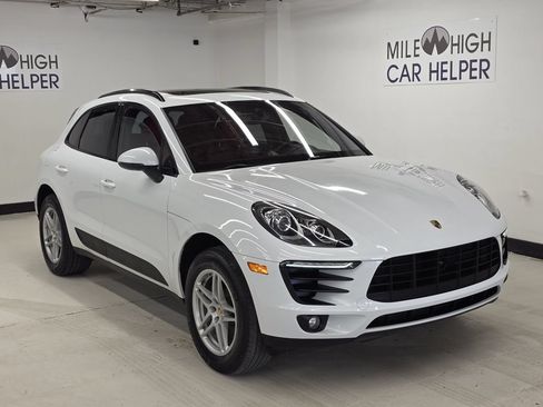 Used 2016 Porsche Macan S AWD/4WD image 4