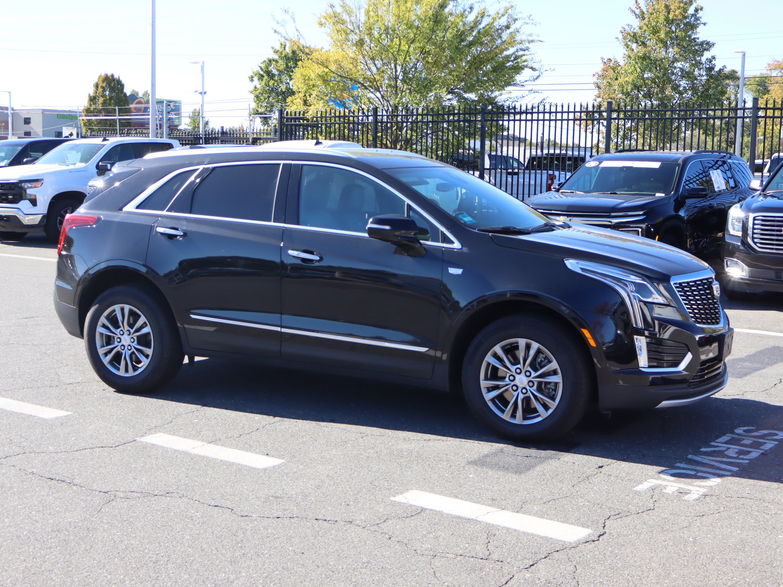 Used 2023 Cadillac XT5 Premium Luxury FWD image 13