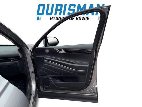 Used 2025 Genesis GV80 2.5T Standard image 16