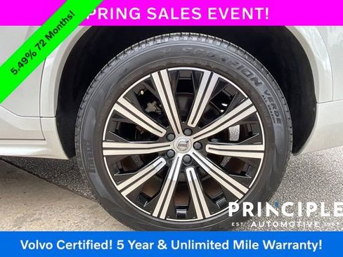 Certified 2023 Volvo XC90 B5 Core AWD/4WD image 13